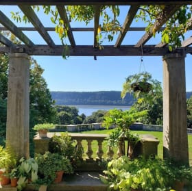 One year Family/Dual Membership to Wave Hill item