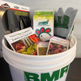 G16 - Bucket of Garden Supplies item