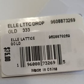 Kendra Scott Jewelry item