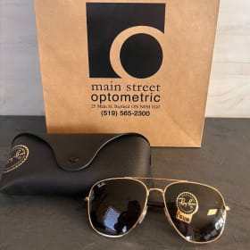 HB7 - Ray-Ban Aviator Sunglasses item