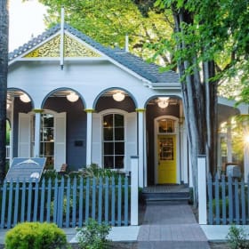 Intimate Luxury at Napa Valley Landmark item