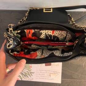 HB14 - 30 Minute Massage & Purse item