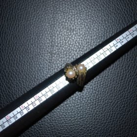 Ring - Woman's - Pearl item