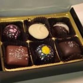 Box Set of 6 Chocolate/Truffle Combo item