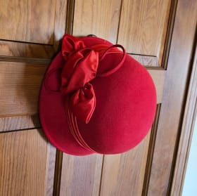 Red hat item