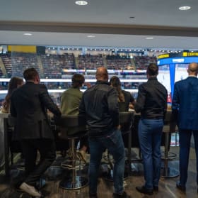 Loge pour une Soirée aux Remparts (Valeur de 1000$) item