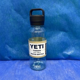 Yeti green Yonder water bottle item