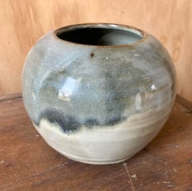 Ceramic bowl/small vase; 5"x 4" by Jess Weitz item