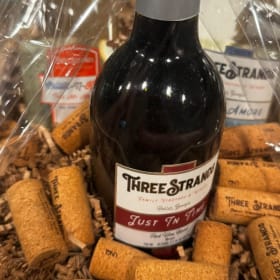Three strands wine 🍷 item