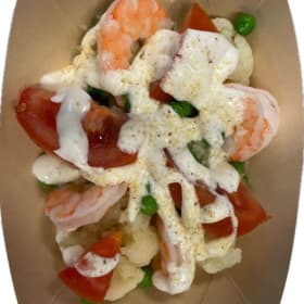 Blomkåls salat med tomater, ærter, rejer eller æg,  dressing item