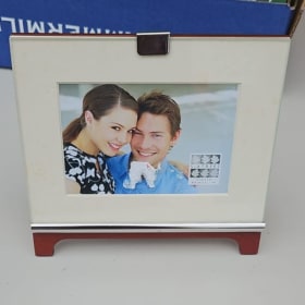 GLASS PICTURE FRAME item