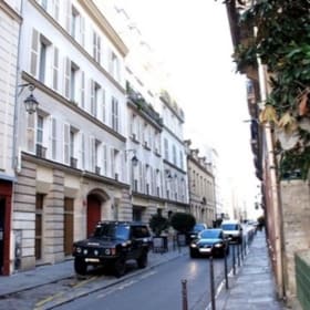 1 Week Stay in a 3 BR 2 1/2 Bath Paris Apartment item