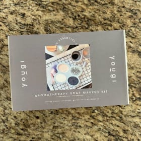 Yougi Aromatherapy Soap Making Kit item