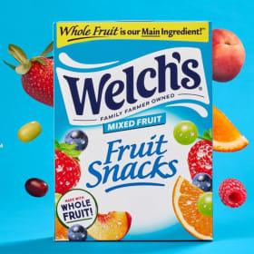 Welch's Fruit Snack Pouch item