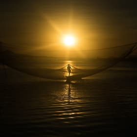 SUNRISE LAGOON par Sylvain Salame item