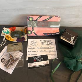 HH3 - Gift Package & Gift Card item