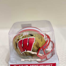 #39 Authentic Signed Mini Camo UW Helmet – Ron Dayne item