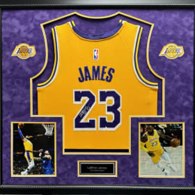 Lebron James Los Angeles Lakers Jersey item
