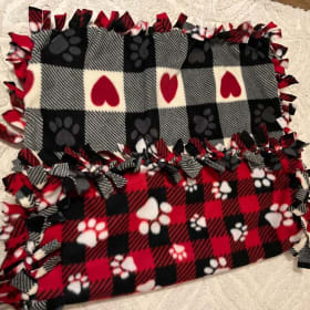 Paws & Heart 23x28 item