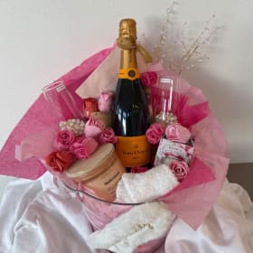 #27 Pamper Mom – Mother’s Day Luxury Spa Basket item