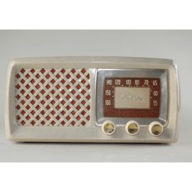 Silvertone Model 2014 item