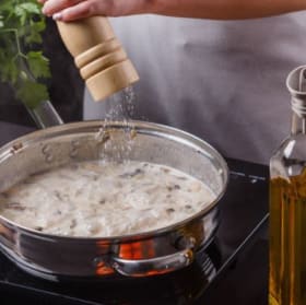 Deux cours de cuisine- valeur de 190$ item