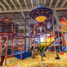 One Day Pass to Happy Kingdom with 60-credit game card item