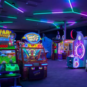 One Day Pass to Happy Kingdom with 60-credit game card item