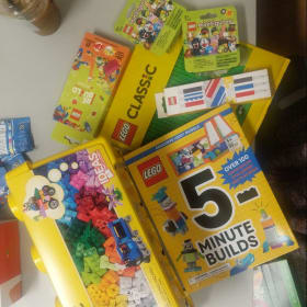 Classic Lego Basket (Room 14 - Markarian) - $125 Value item