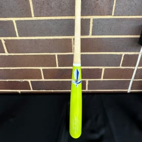 Custom engraved bat item