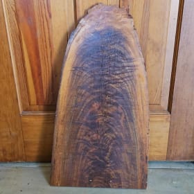 Live edge Cutting board/serving tray item