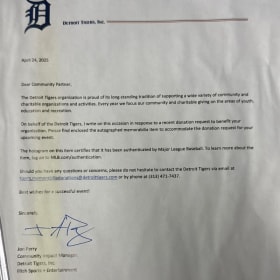 Autographed Picture of Matt Manning item