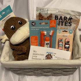 “Puppy🐶 ❤️ Pampering’ Gift Basket item