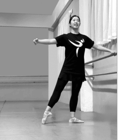 Adult Ballet: Beg.: Summer Term 1 (May 20 - June 10) item