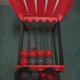 Lawn connect 4 game item