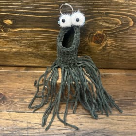 Y - Sprout the Yip Yip Alien item