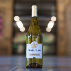 Bear Claw Vineyards Wine Gift Basket item