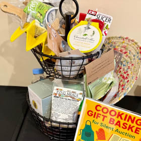 Kitchen/Cooking Basket item