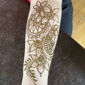 Large Henna Art item