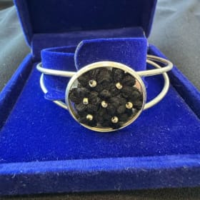 Thoughtpiece - Bracelet item