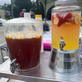 Lemonade/Ice Tea/Coffee item