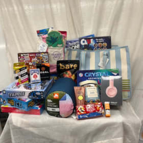 Staycation Basket - Susic item