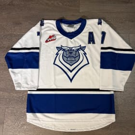 Autographed Cole Reschny Jersey item