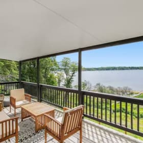Cozy Lakeside Escape at The Hygge House - Michigan item