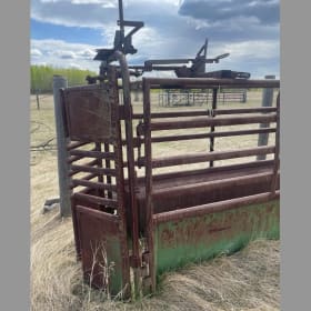 Roping Chute item