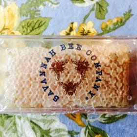 Garden & Glow: Tea, Seeds & Sweetness Bundle item