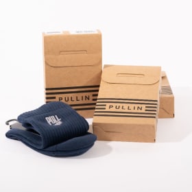 1 Veste, 3 paires de boxers et 1 paire de chaussettes Pullin item