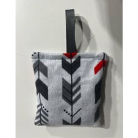 Sachet de lavande séchée à motifs de flèches 2 item