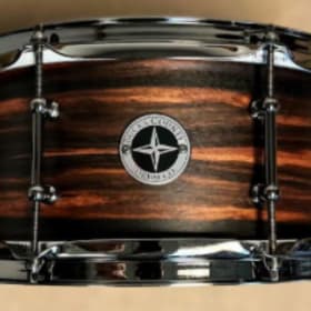 Custom snare signed by Bernard Purdy item
