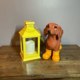 85. Dachshund Garden Statue & Solar Lantern item